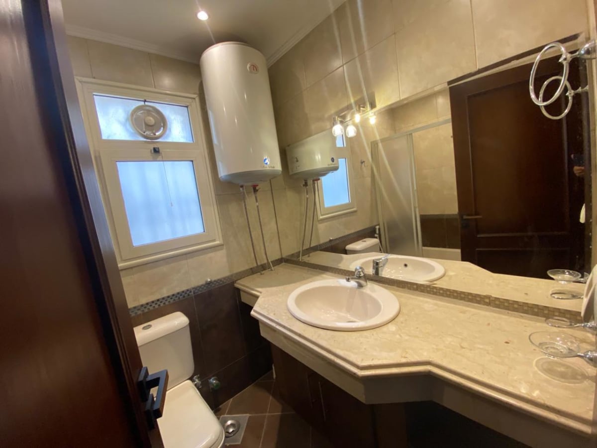 Exclusive 400 M2 Penthouse with Terrace in Prime Maadi