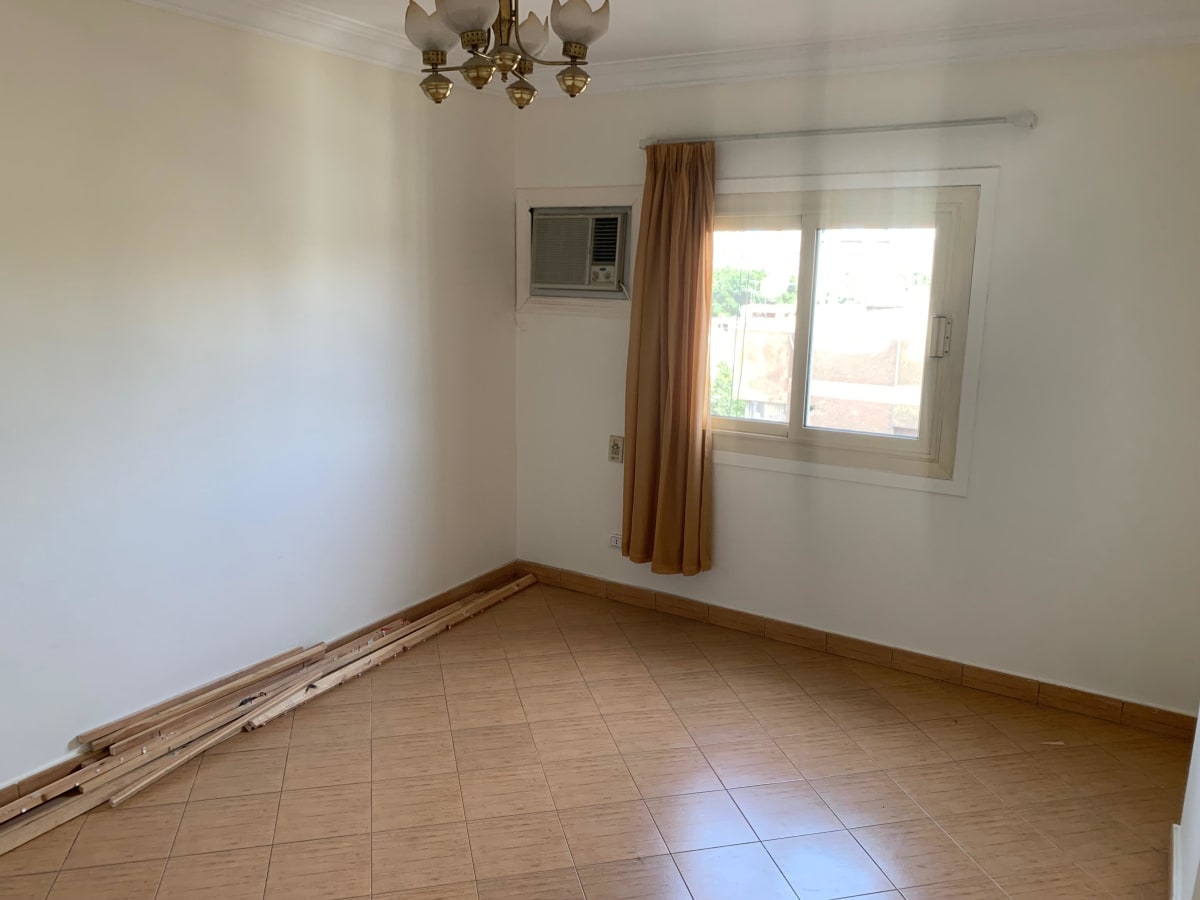 Bright 2-Bedroom Apartment with Open Views
