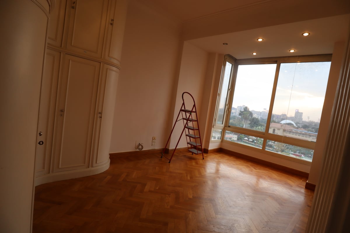 Stunning Penthouse With Expansive Terrace In Maadi Degla.