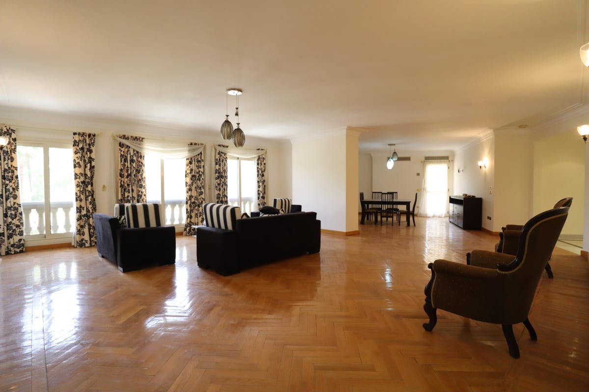 Bright and Spacious Apartment in Prime Maadi