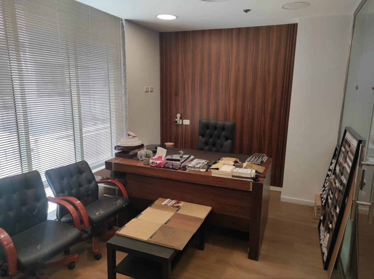 Administrative Office For Rent| 60m² | 90th South. 