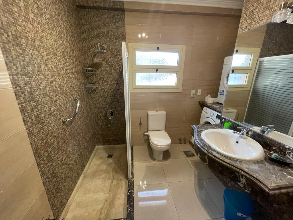 Bright 270 sqm Apartment in Prime Maadi Location