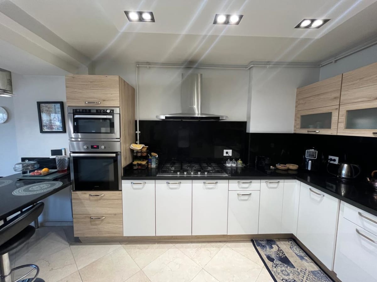 Fully Furnished Apartment With Full AC In Zamalek