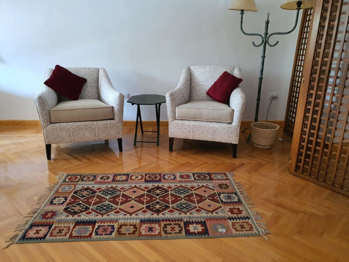 Cozy Fully Furnished Home For Rent Near CAC.