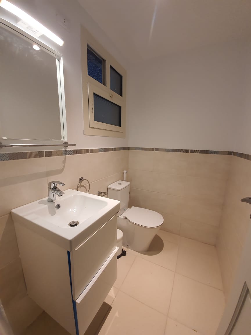 Cozy Fully Furnished Home For Rent Near CAC.