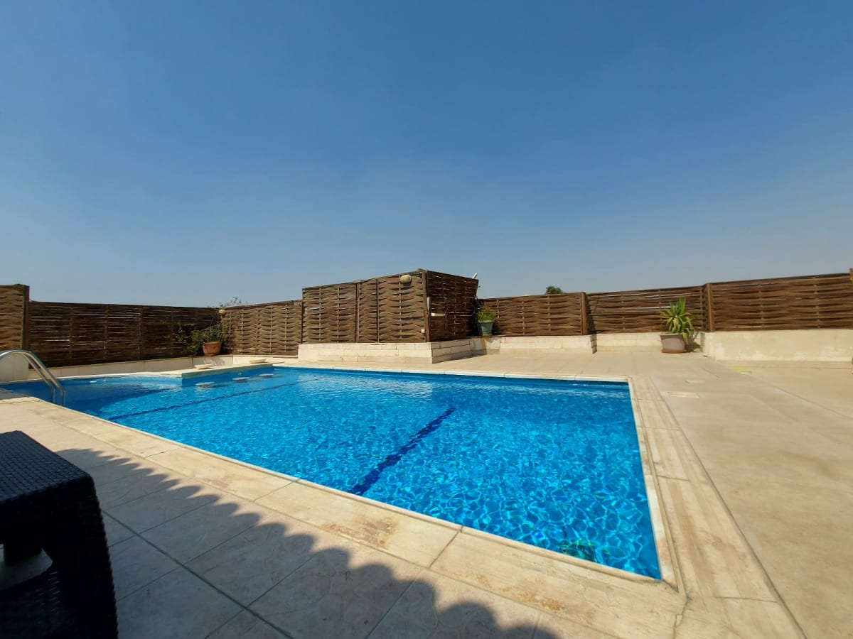Charming Apartment With Shared Pool In Sarayat Maadi.