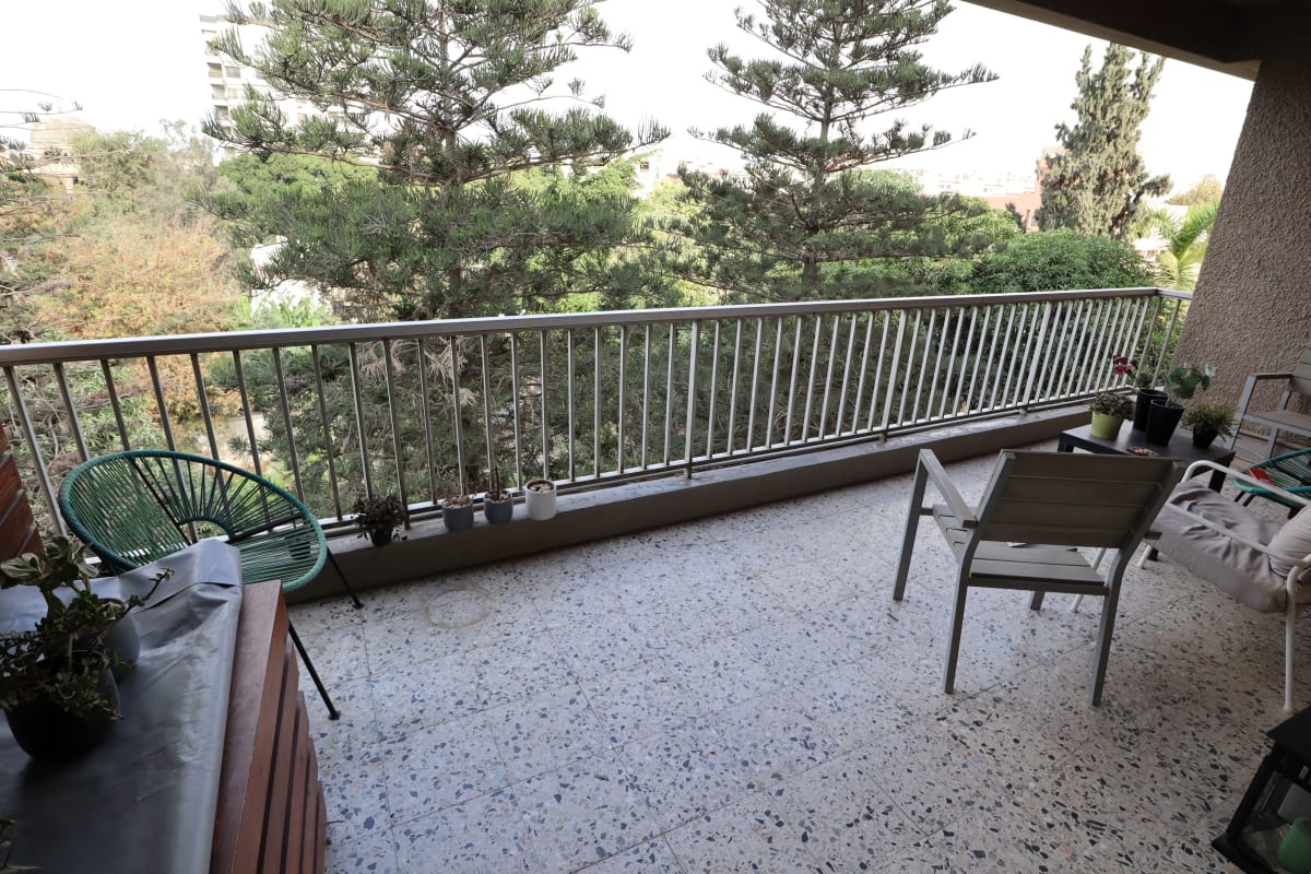Cozy Family Apartment In The Heart Of Degla Maadi.