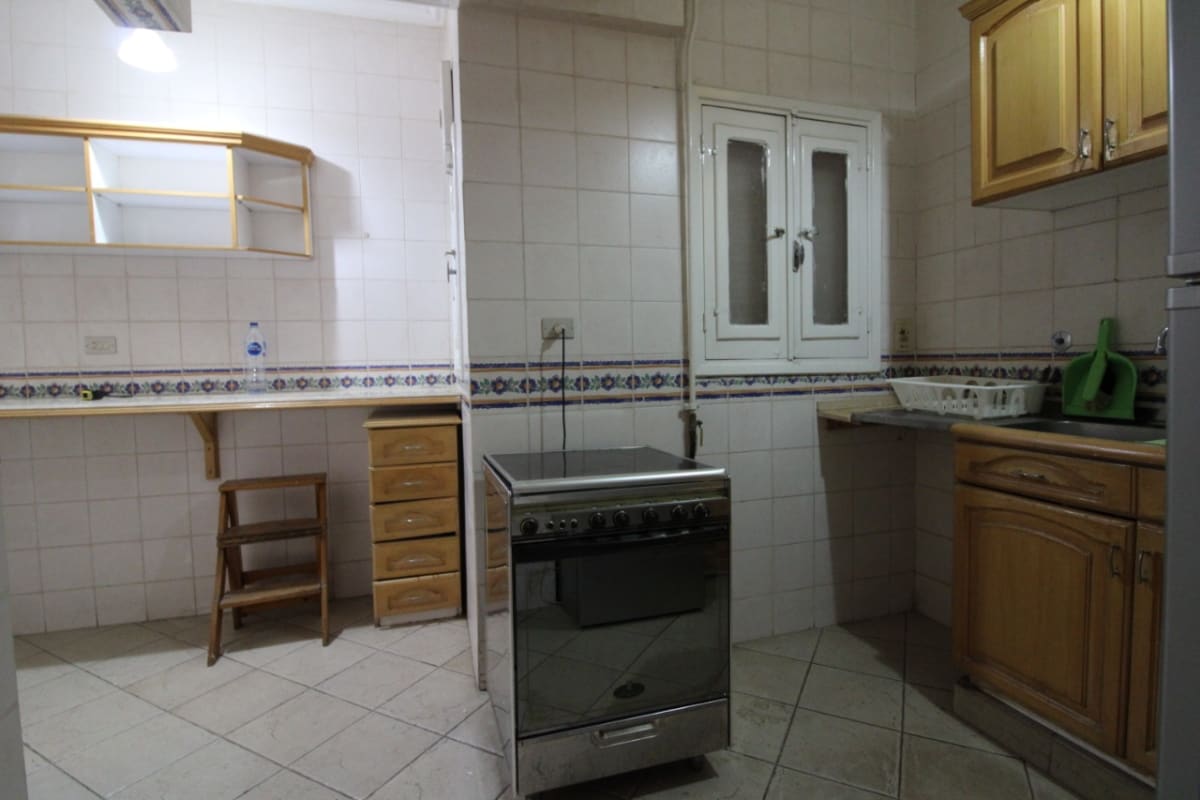 A Warm & Welcoming Furnished Apartment In Degla.