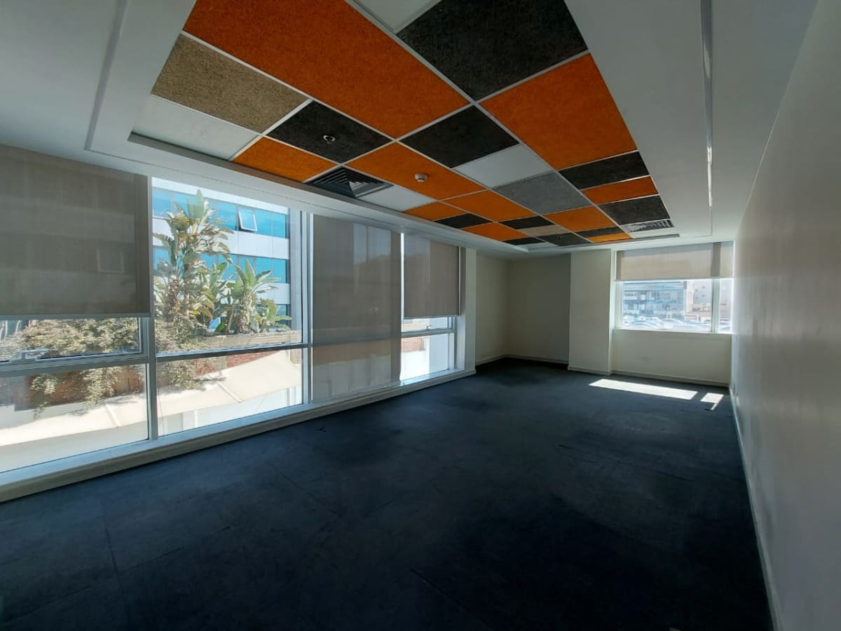 Administrative office for rent | 471 m² | 90th North.