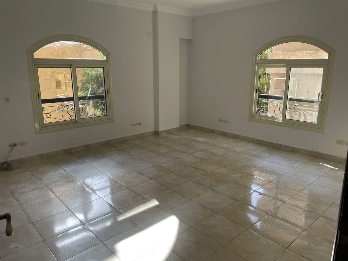 Administrative office for rent | 300m² | cornish  El Maadi.