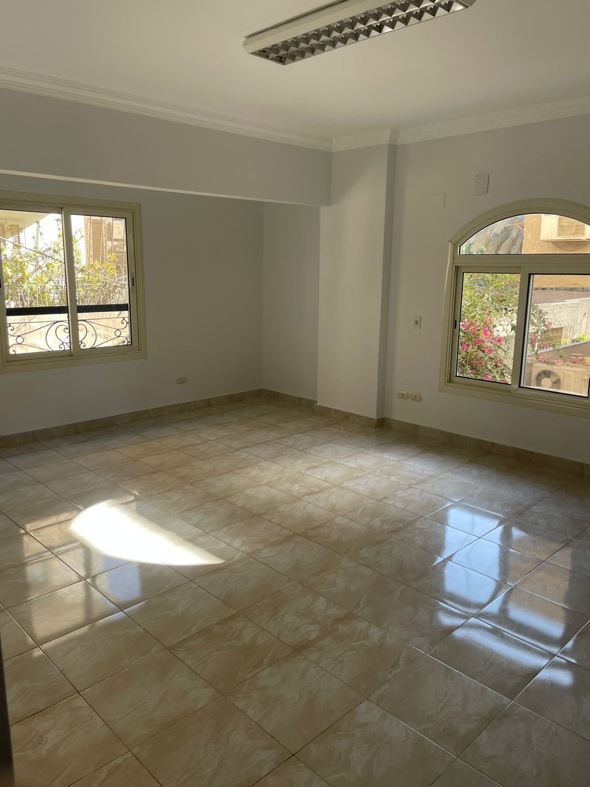 Administrative office for rent | 300m² | cornish  El Maadi.