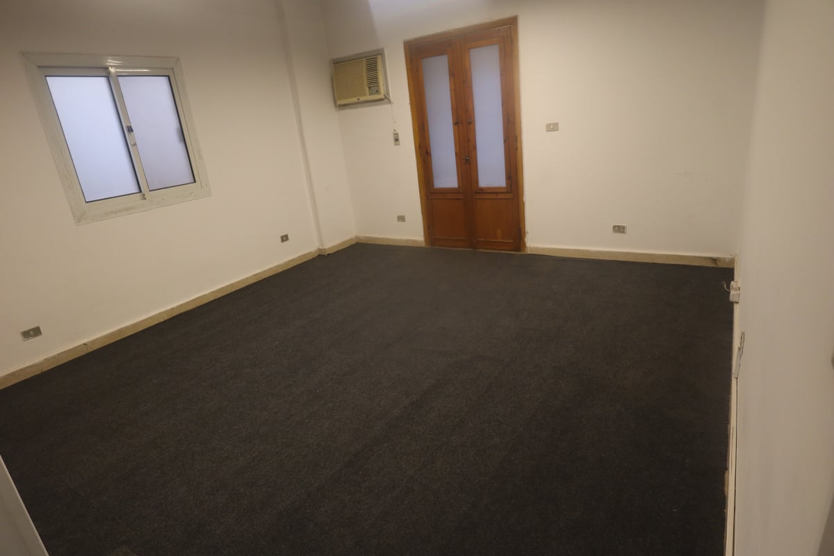 Administrative office for rent | 350 m² | El Maadi.