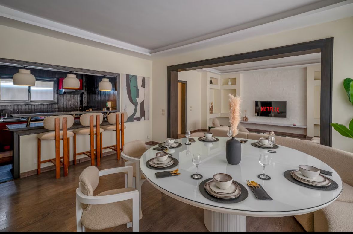 Bright, Spacious Apartment With Panoramic View In Zamalek