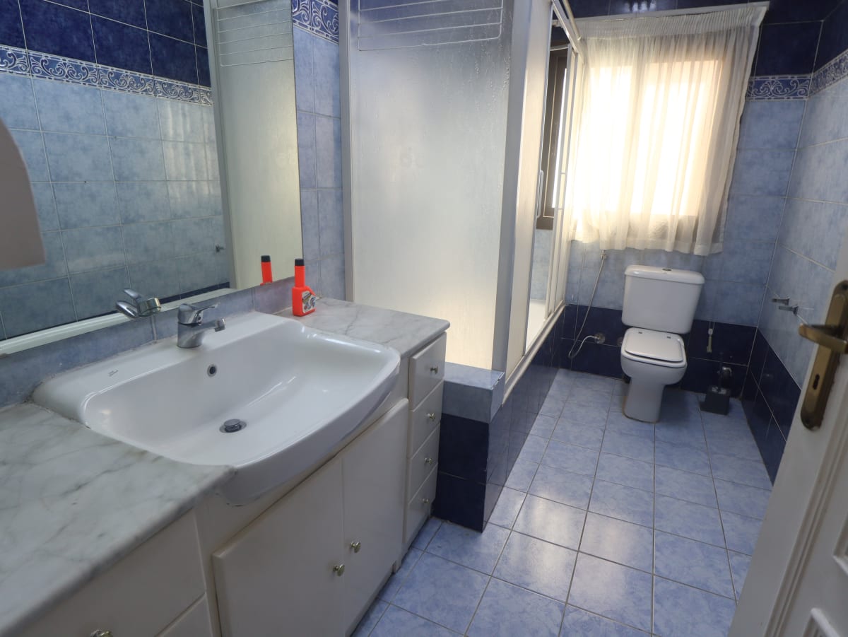 Sunny 4-Bedroom Furnished Apartment in Maadi Sarayat