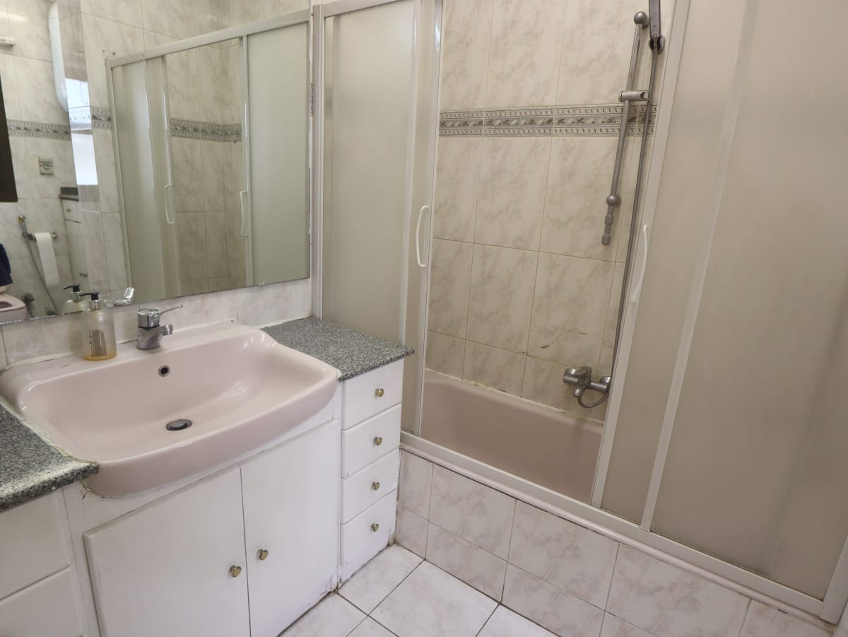 Sunny 4-Bedroom Furnished Apartment in Maadi Sarayat