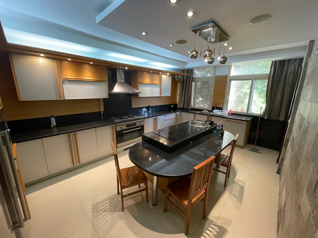 Spacious 300 sqm Apartment in Prime Maadi Location