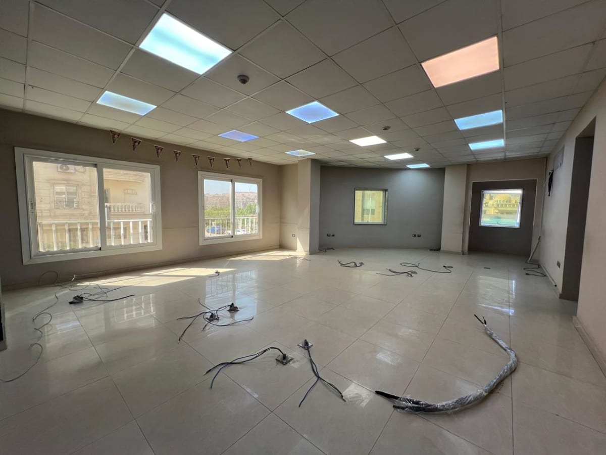 Administrative Building For Rent | 2000m² | Zahraa