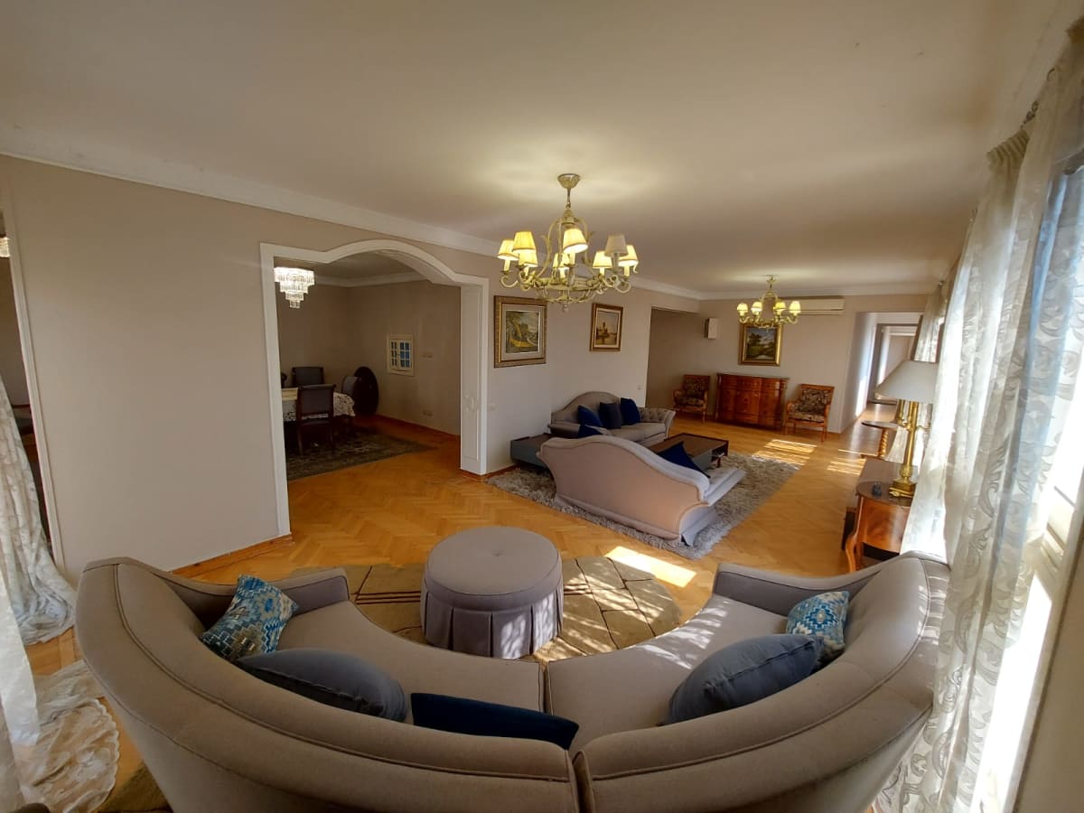 Bright And Charming Furnished Apartment In Zamalek.