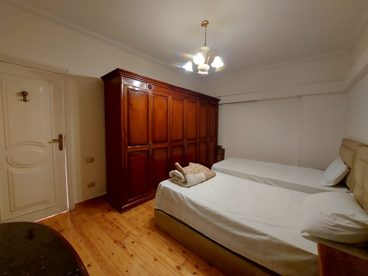 Bright And Charming Furnished Apartment In Zamalek.