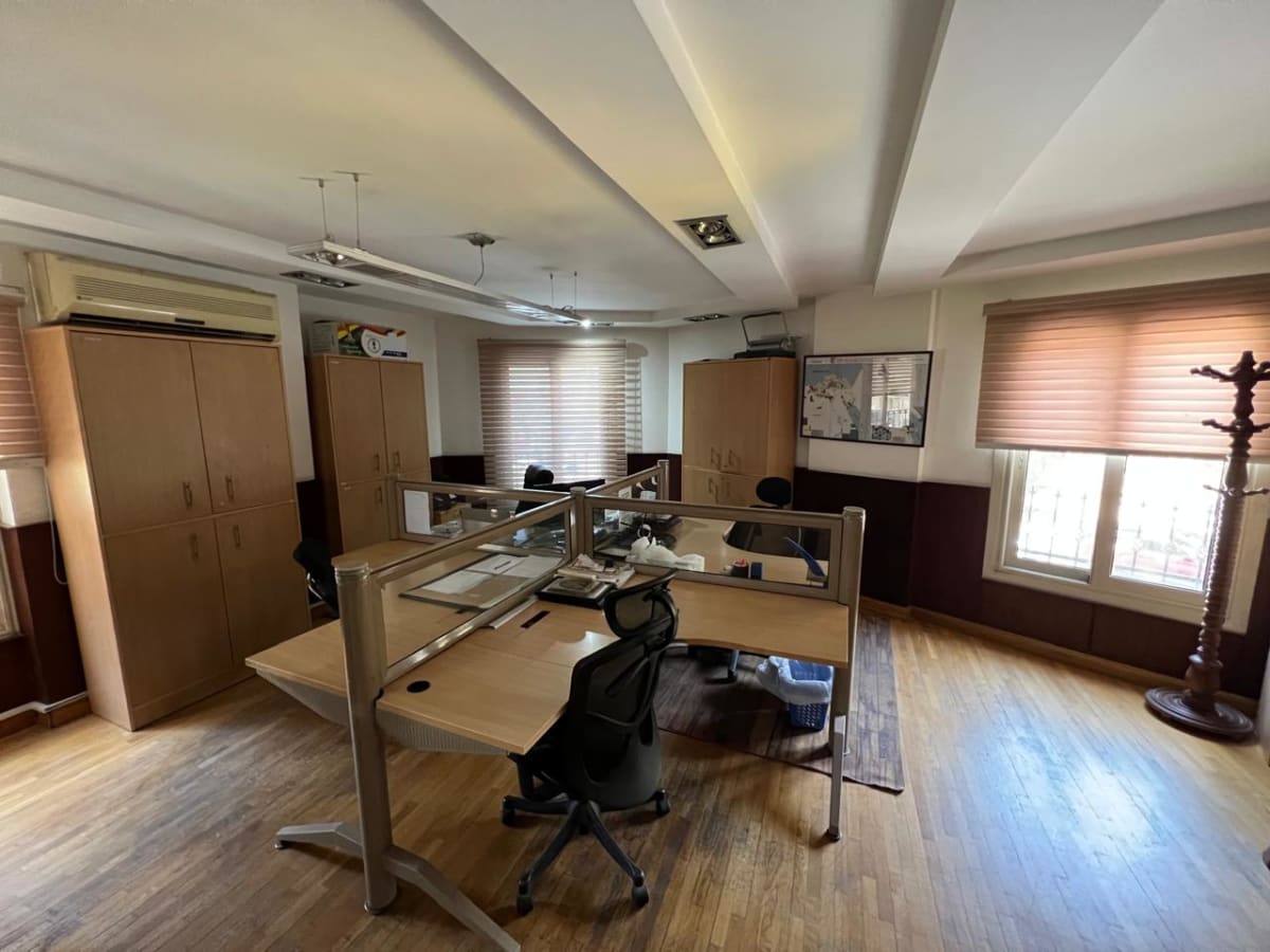 Fully Finished Administrative Office | 260m² | Sarayat