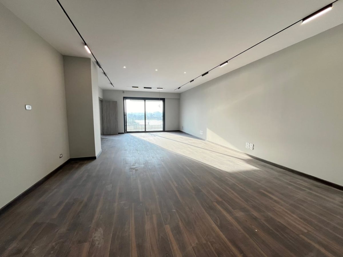 Administrative office for rent | 500 m² | El Maadi.