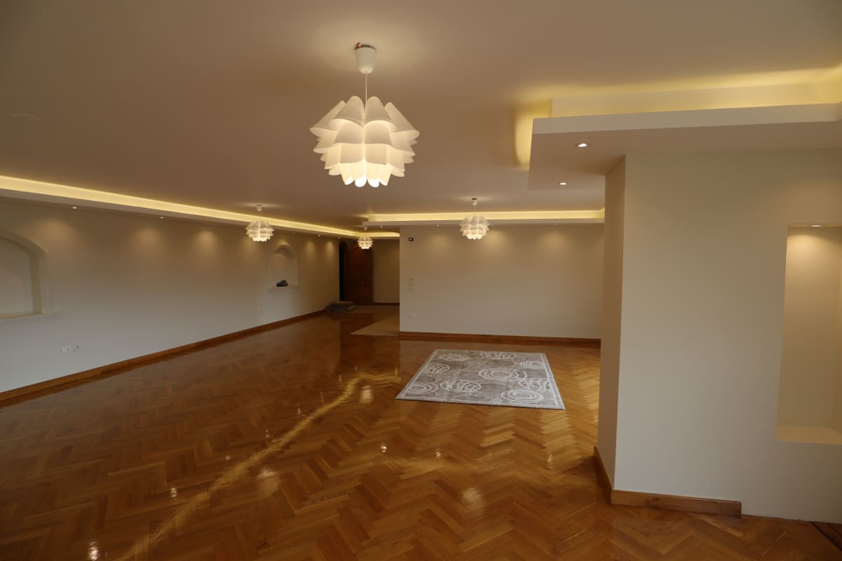 Semi Furnished Apartment In Maadi Sarayat For Rent with 350Sqm
