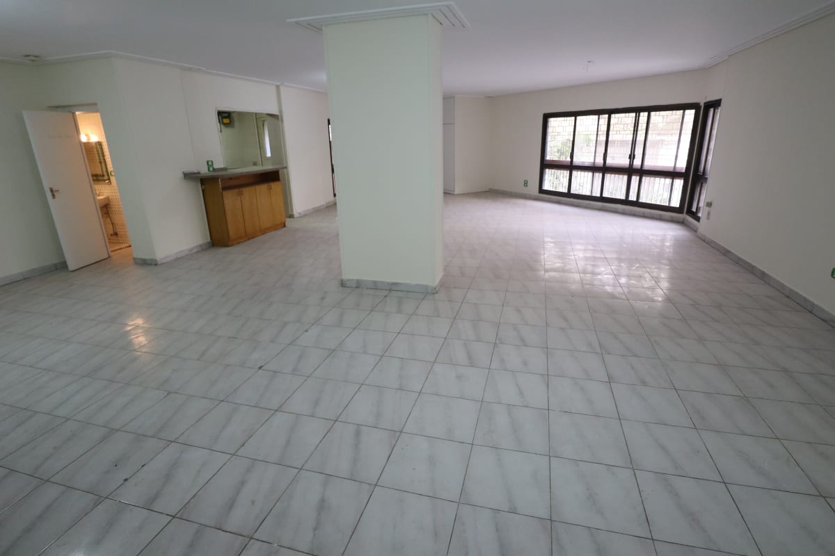 Administrative office for rent | 300 m² | El Maadi.