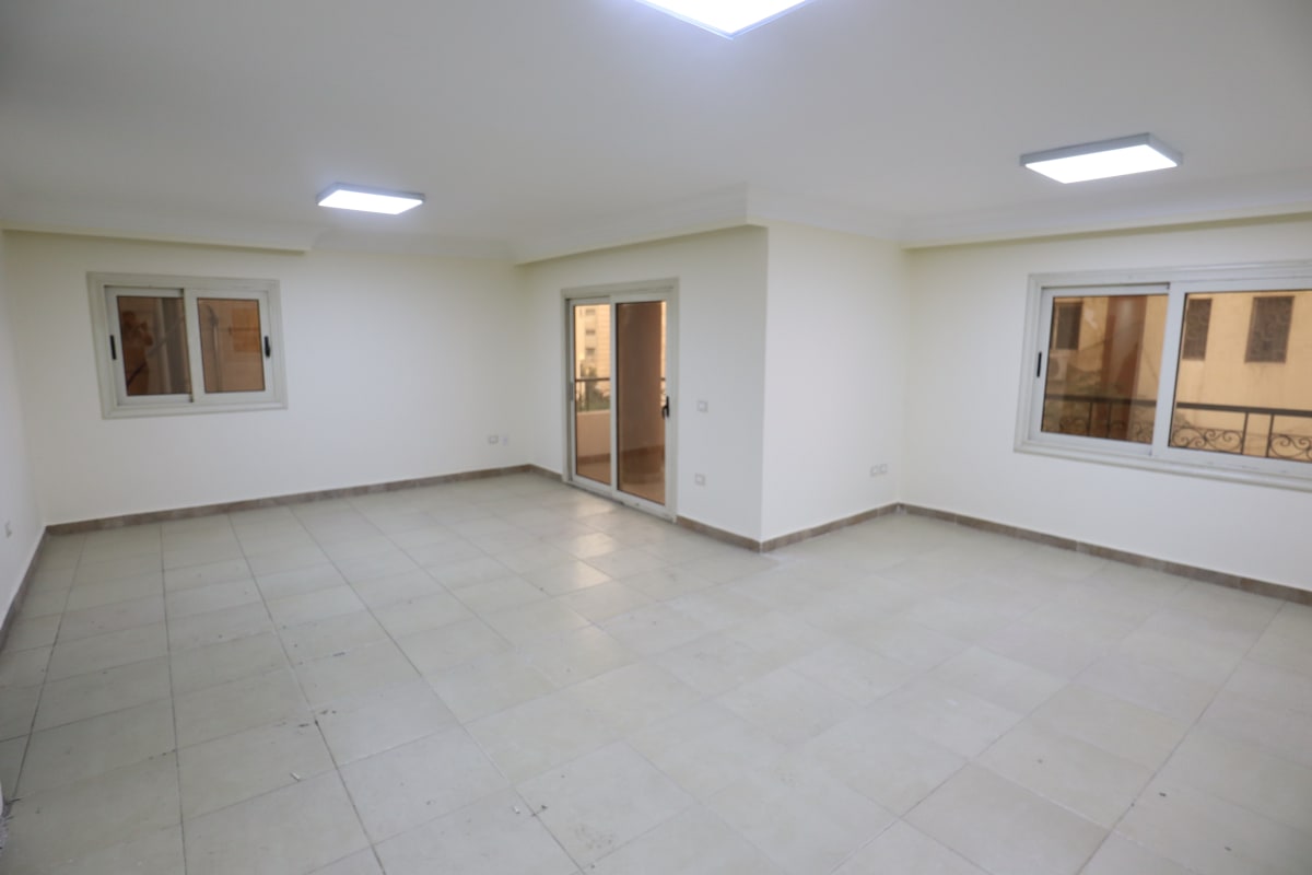 Administrative office for rent | 1260 m² | El Maadi.