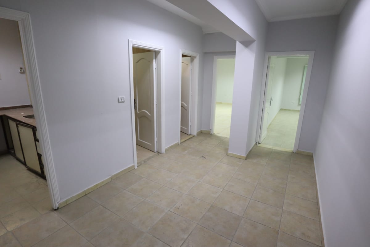 Administrative office for rent | 300 m² | El Maadi.