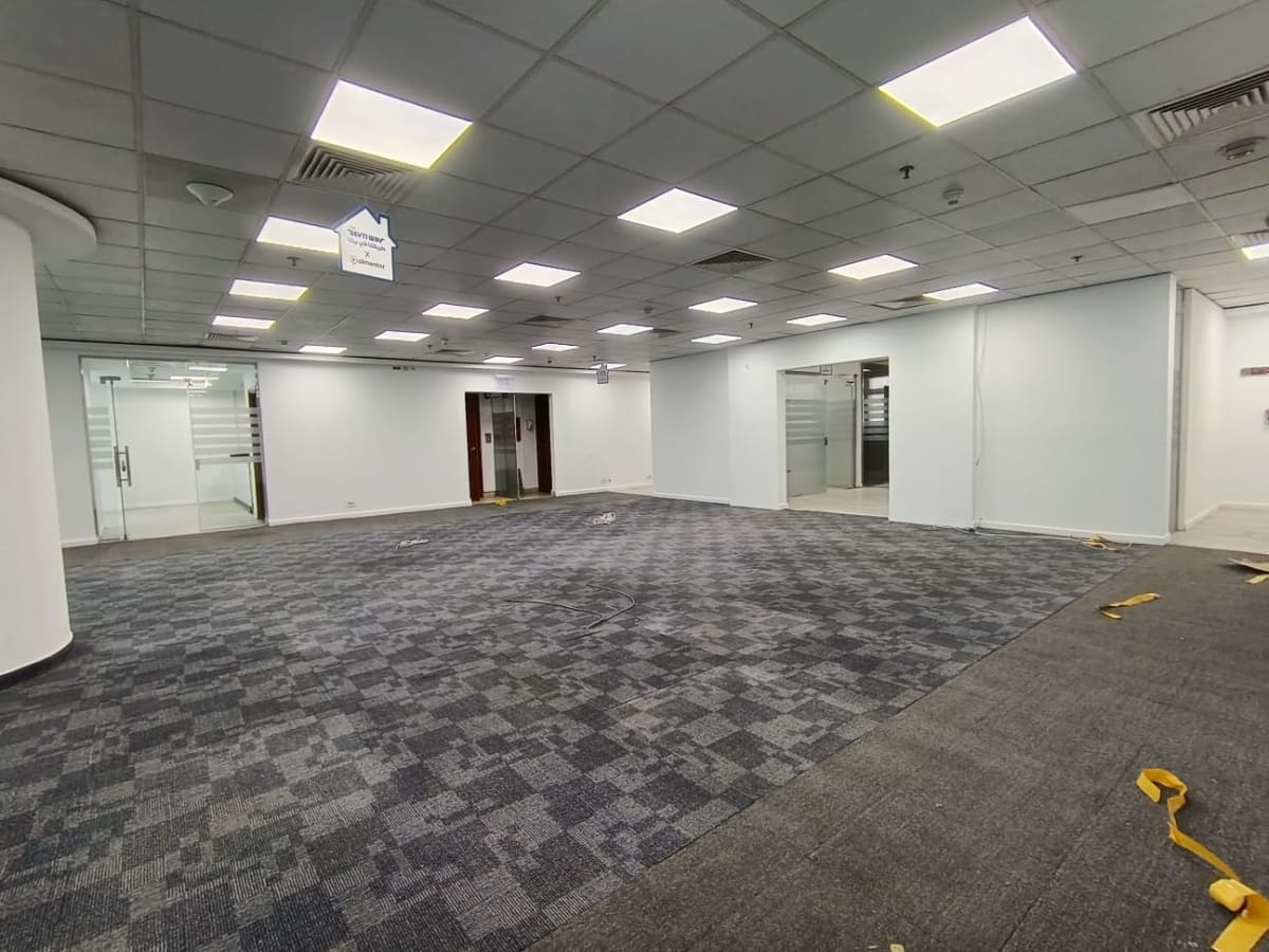 Administrative Space For Rent| 913m² | 90th south. 