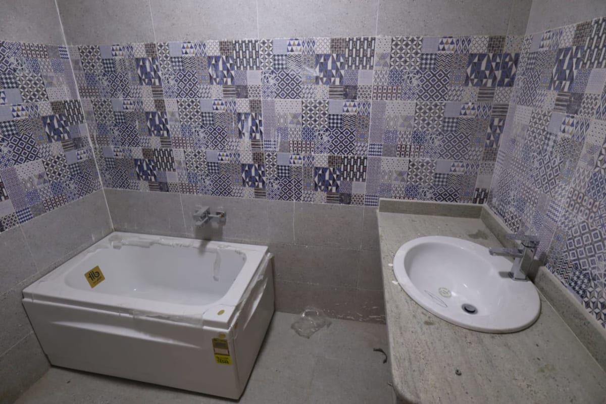 Spacious 4-Bedroom Semi-Furnished Apartment in Maadi