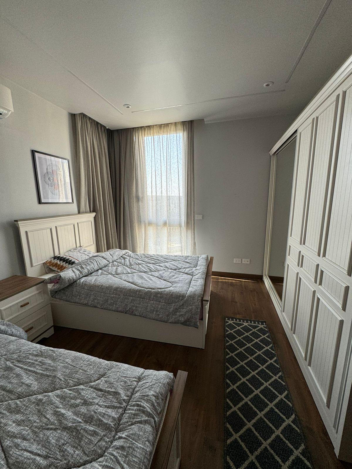 Fully Furnished Unit In New Cairo|187m²| Amazing View