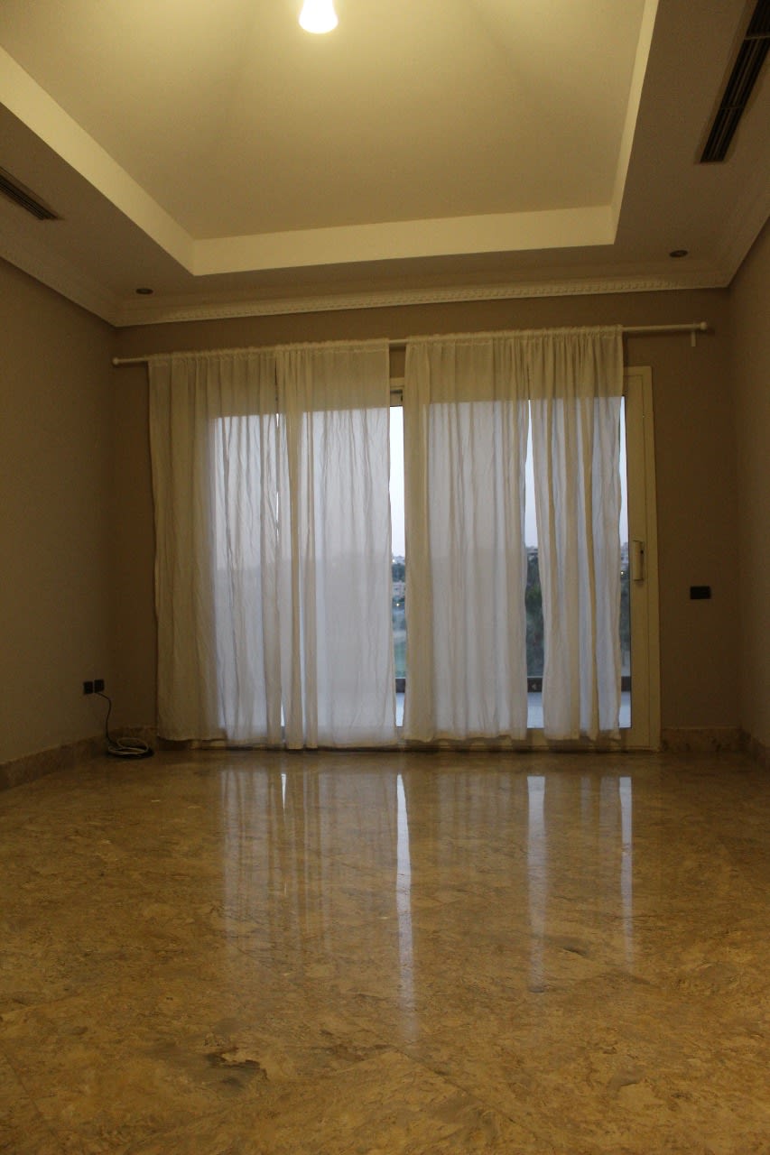 4-BR Villa on 1000 sqm Plot With Private Garden