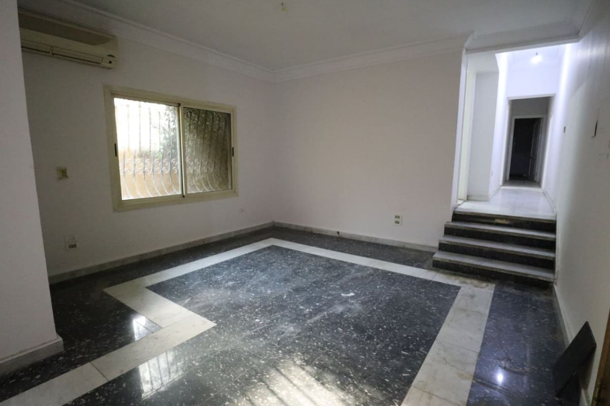 Administrative office for rent | 300 m² | El Maadi.