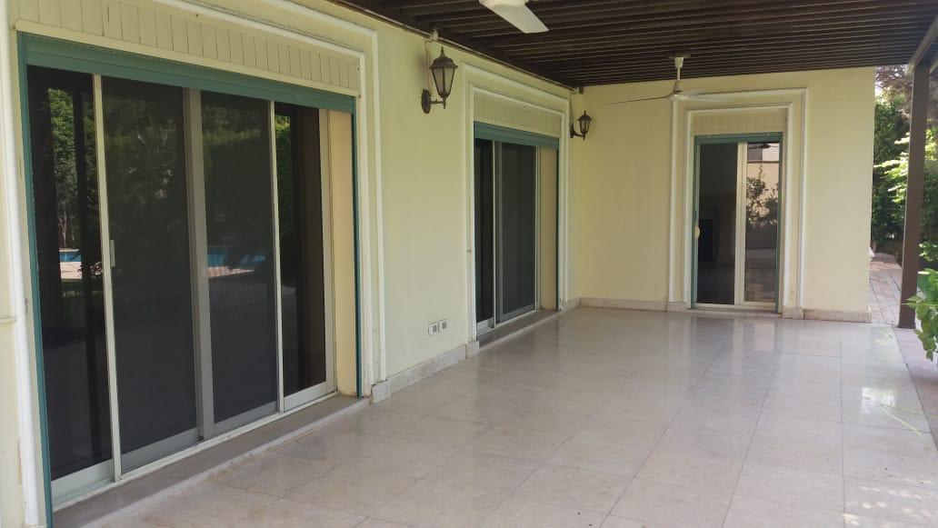 Prestigious Villa for Rent with Pool and Garden