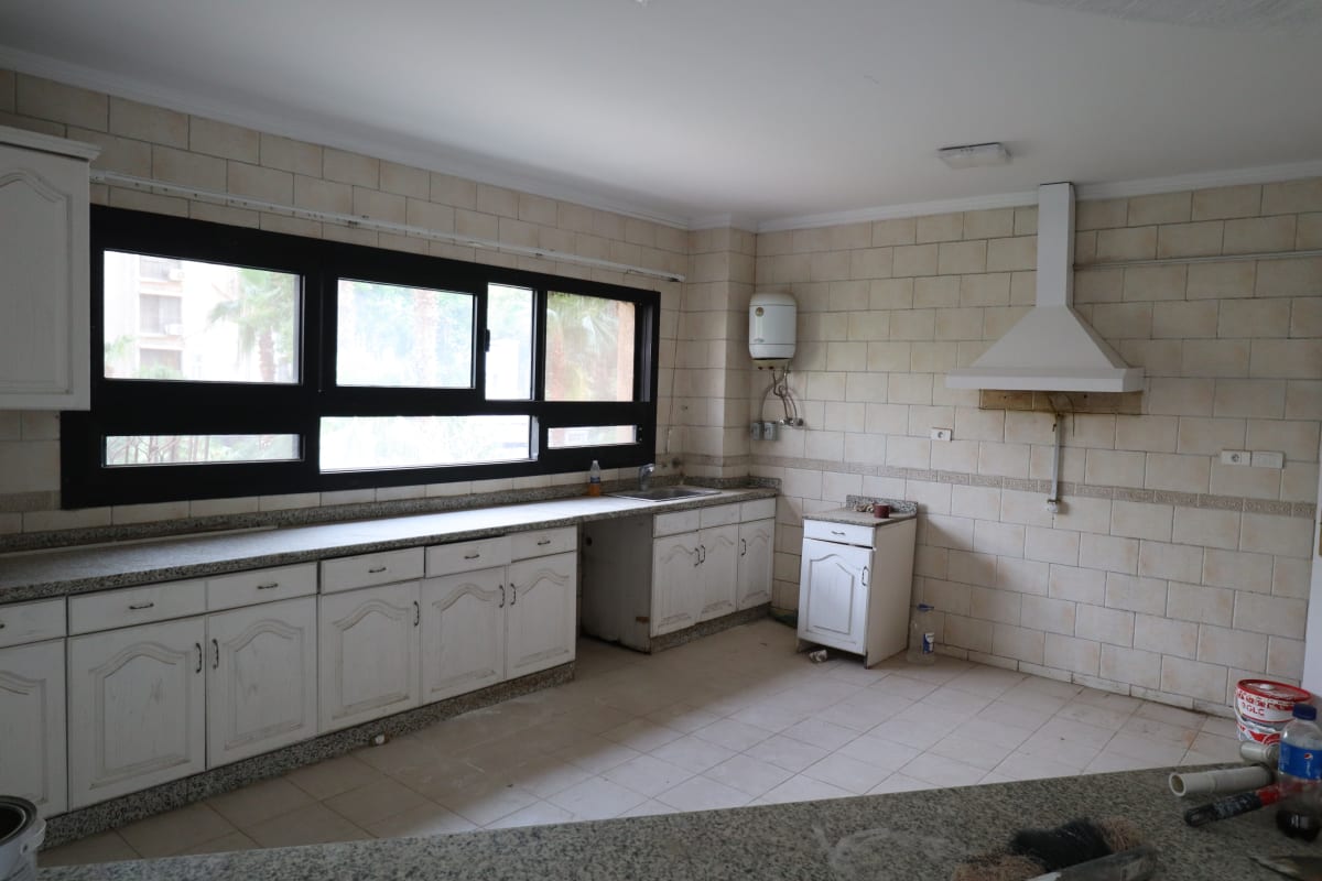 Peaceful Semi-Furnished Apartment Perfect for Everyday Living in Maadi Sarayat.