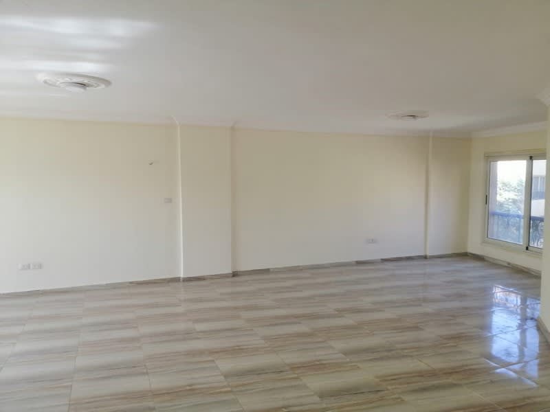 Modern Semi Furnished Apartment| Maadi Degla|220SQm.