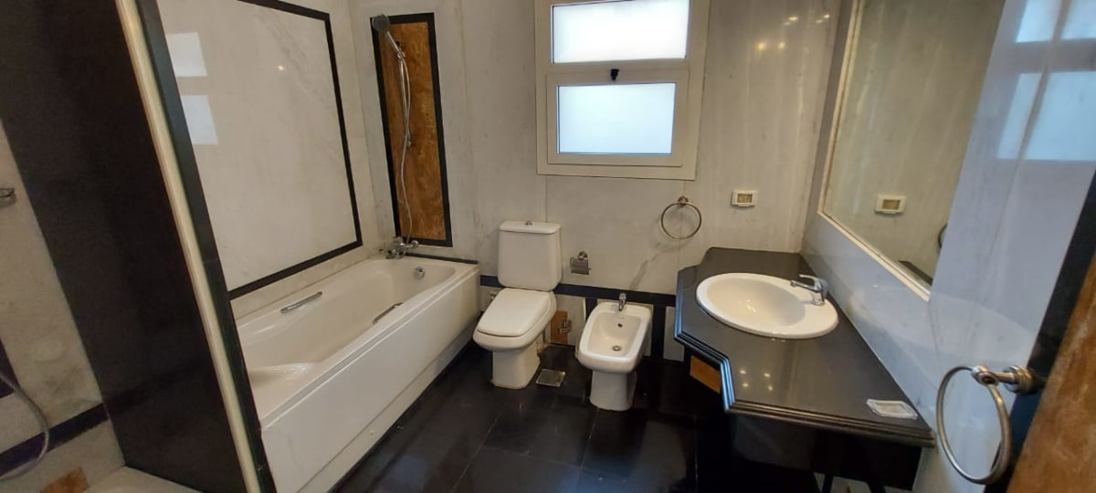 5BR Villa with Private Pool & Garden in Katameya Heights