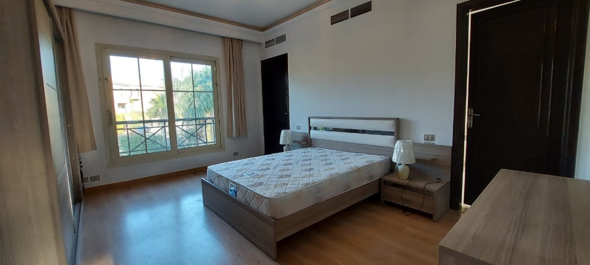 Private Garden Villa with Charming Pool in Katameya Heights