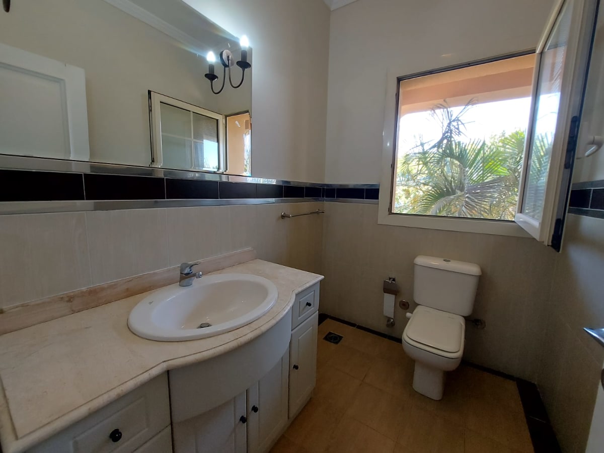 Amazing Spacious Villa in Katameya Heights