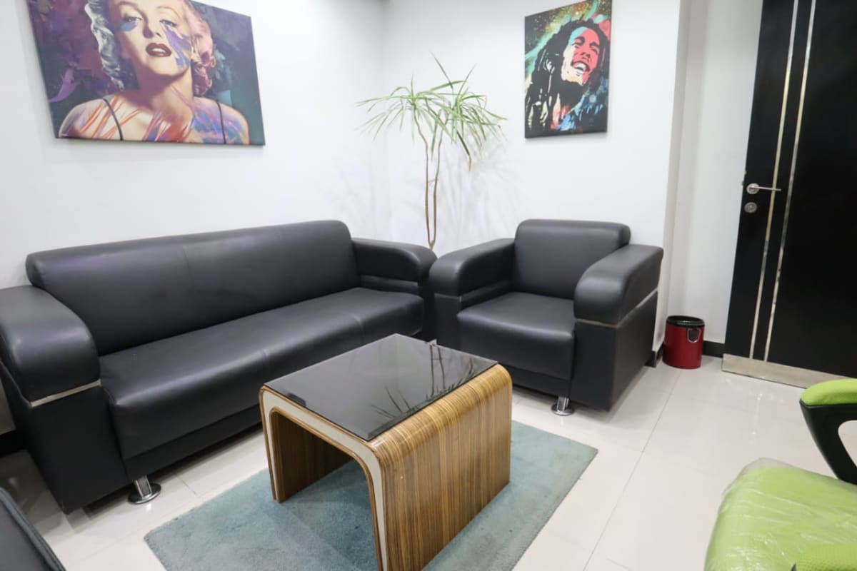 Administrative office for rent | 200  m² | El Maadi.