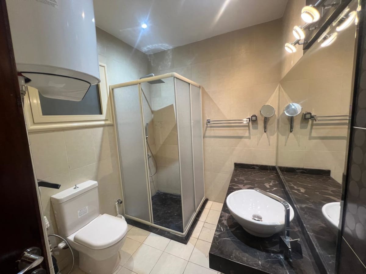 Furnished Apartment With private Entrance In Maadi Sarayat|200SQM