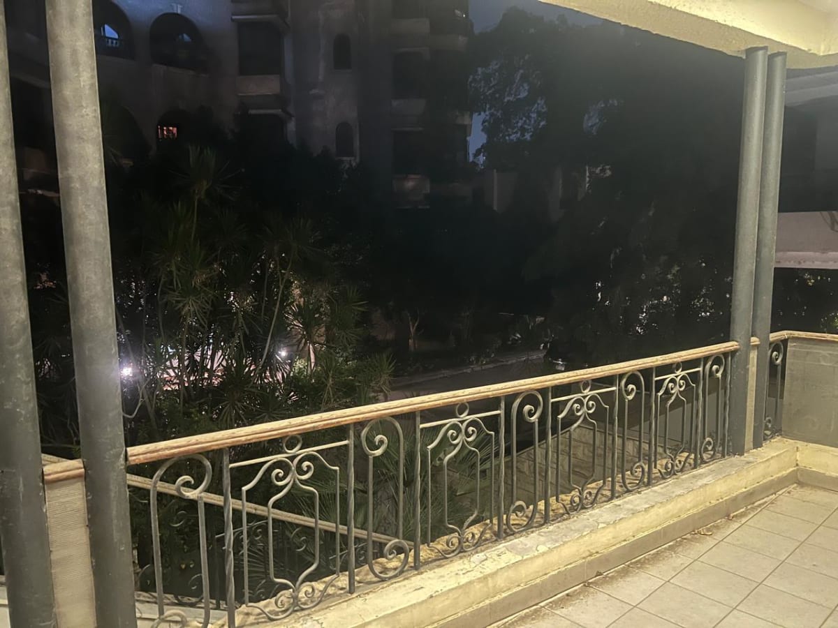 Furnished Apartment With private Entrance In Maadi Sarayat|200SQM