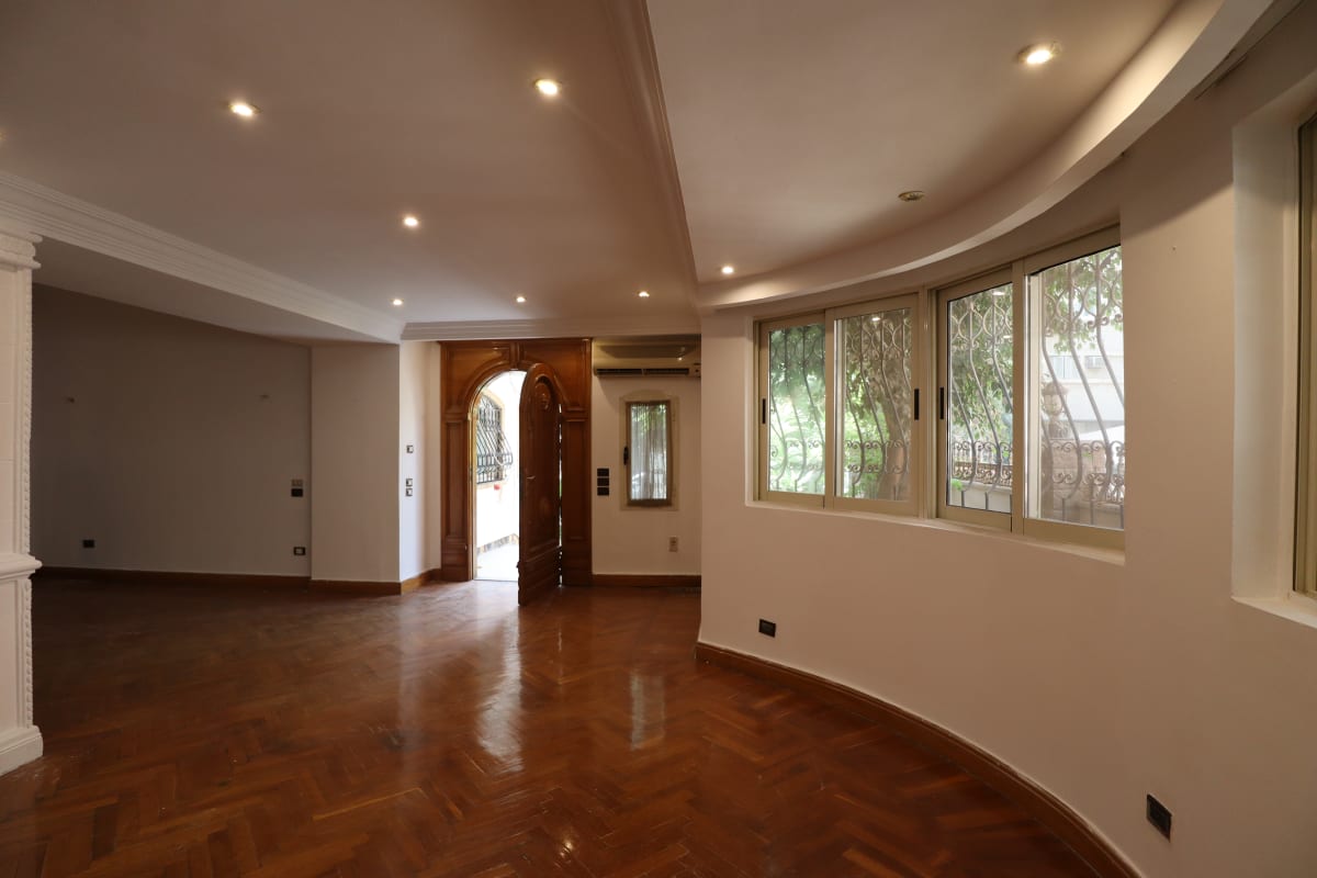 Elegant Ground Floor Apartment For Rent In Sarayat Maadi