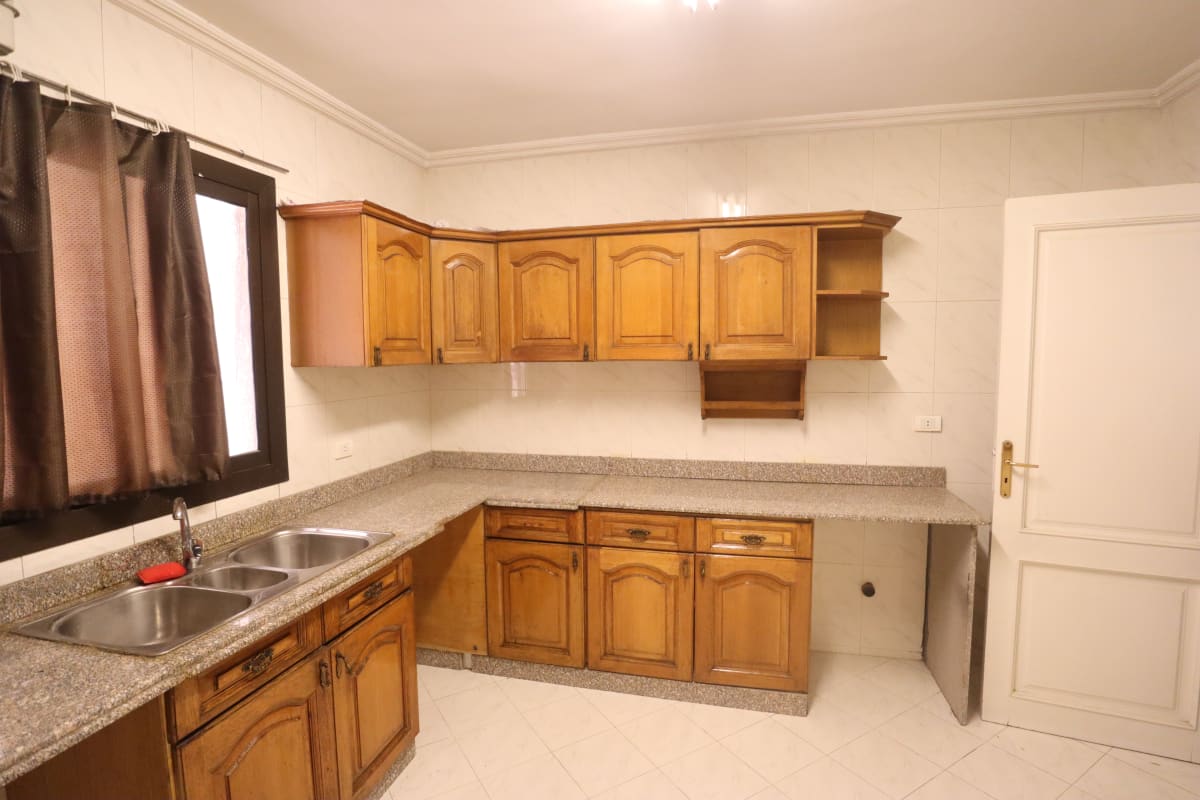 Bright Semi-Furnished Apartment In Maadi Degla.