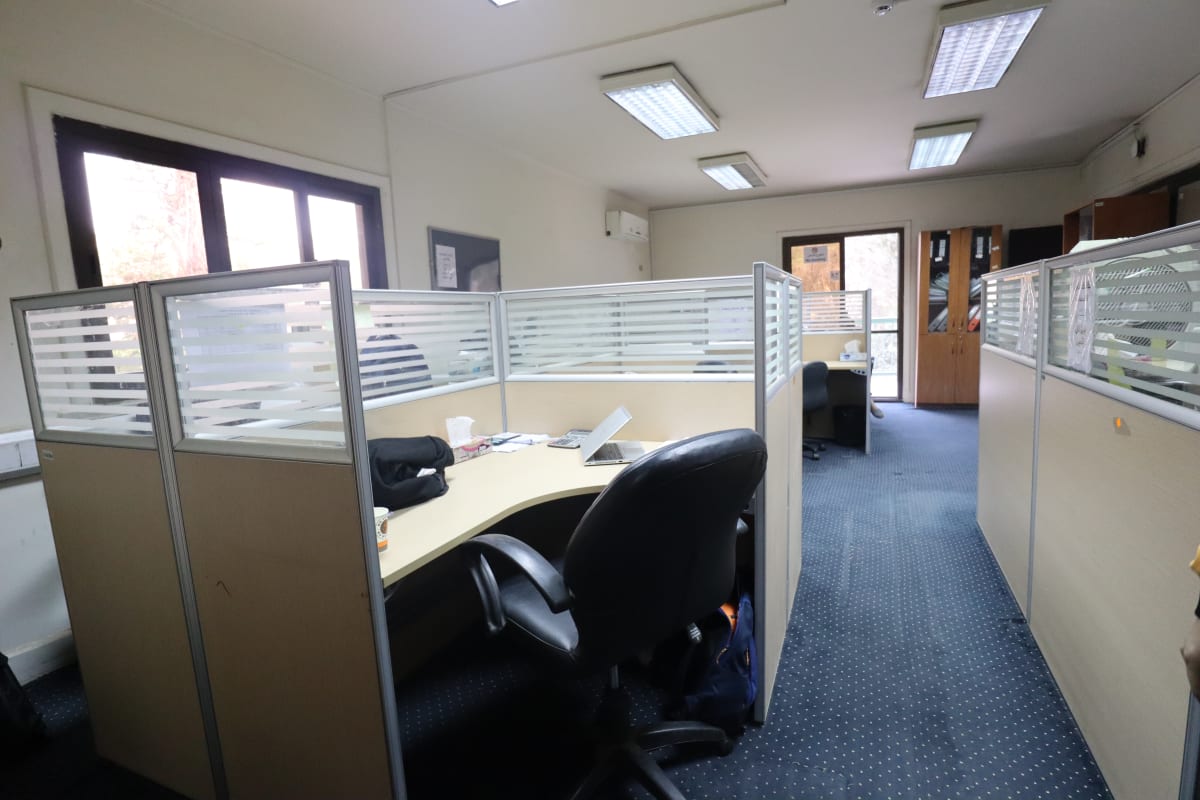 Administrative Building For Rent| 2000m² | Sarayat.