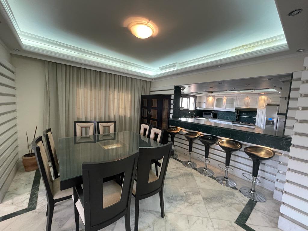 Bright & Airy Apartment with Balcony in Maadi Sarayat