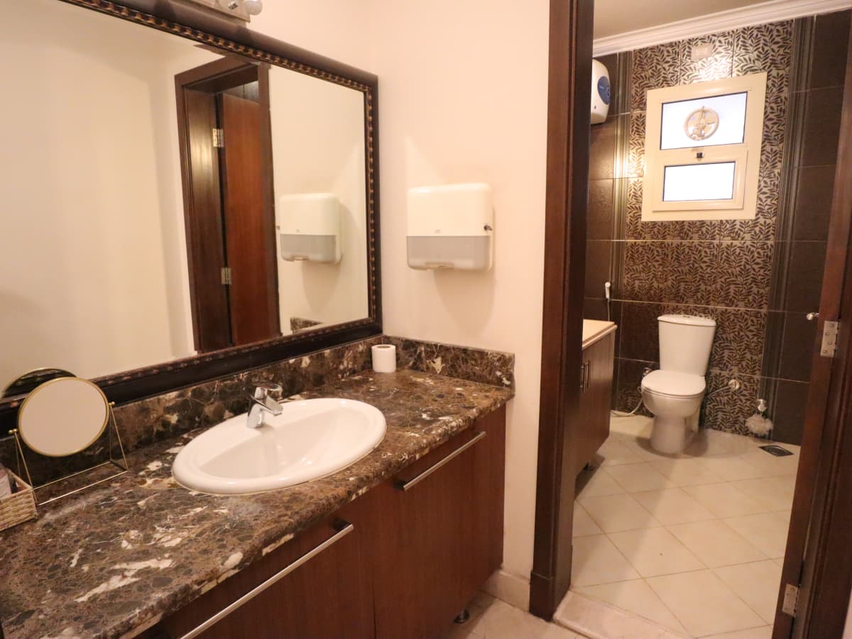 Furnished Ground-Floor Apartment with Private Garden in Prime Maadi