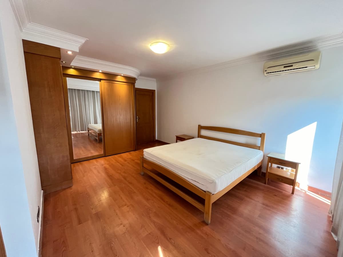 Modern 4-Bedroom Apartment with Garden & Pool in Maadi