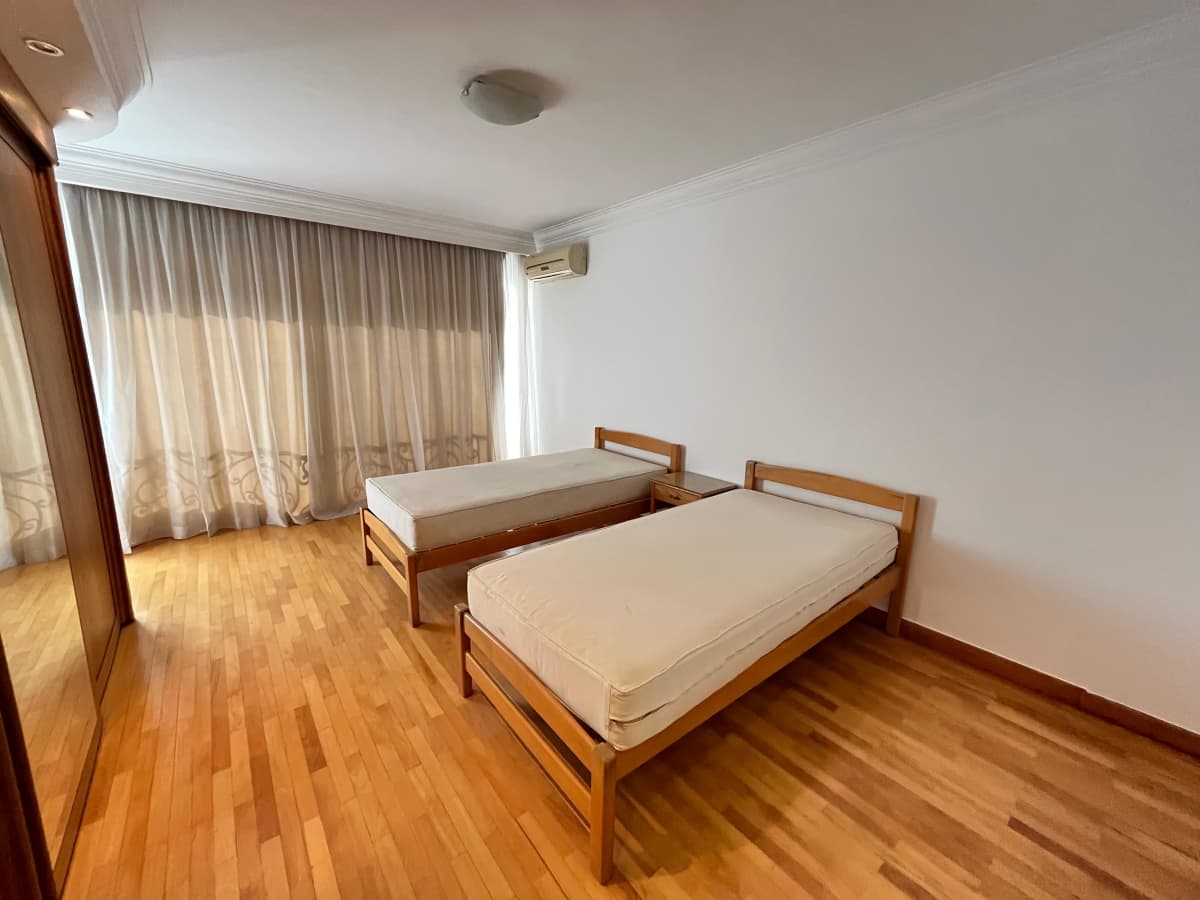 Modern 4-Bedroom Apartment with Garden & Pool in Maadi